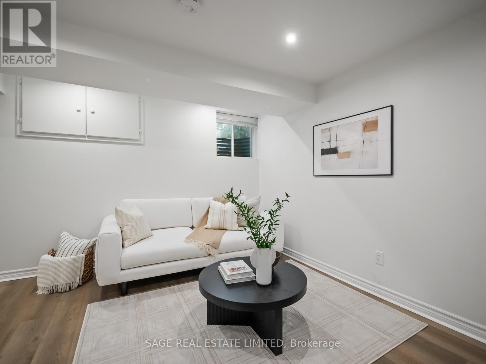 Lower - 76 Boultbee Avenue, Toronto, Ontario  M4J 1B1 - Photo 5 - E12463076