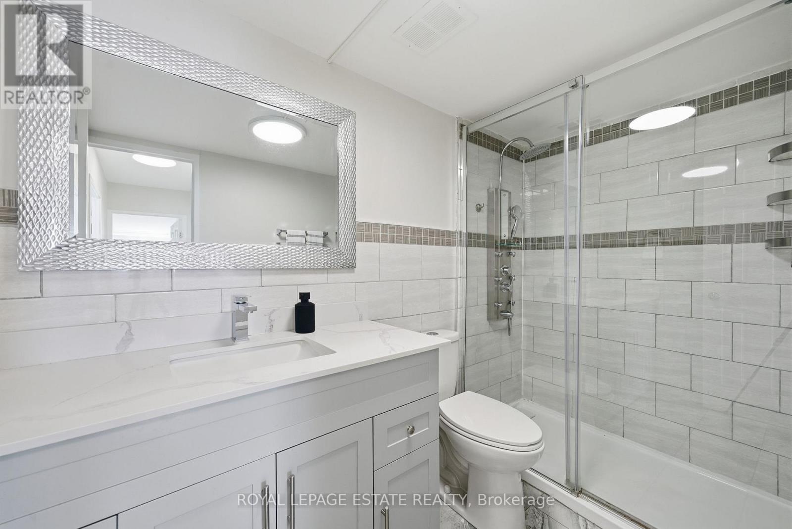 709 - 5 Massey Square, Toronto, Ontario  M4C 5L6 - Photo 16 - E12463088
