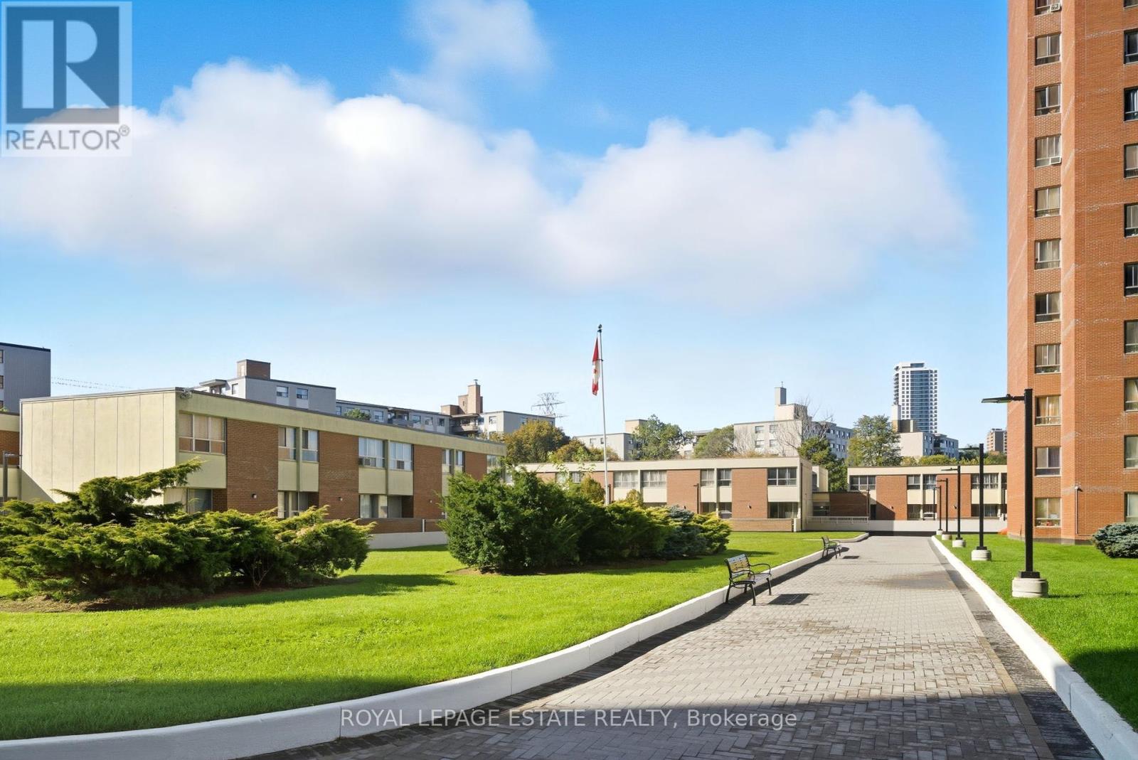 709 - 5 Massey Square, Toronto, Ontario  M4C 5L6 - Photo 26 - E12463088