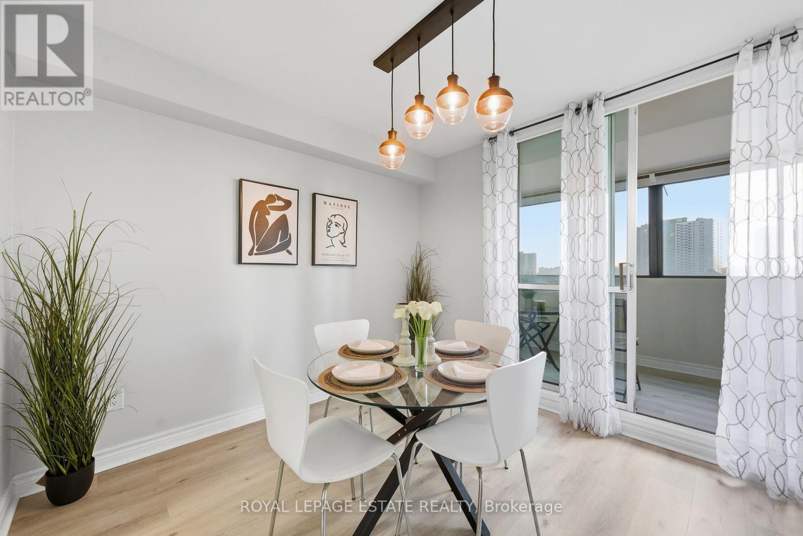 709 - 5 Massey Square, Toronto, Ontario  M4C 5L6 - Photo 6 - E12463088