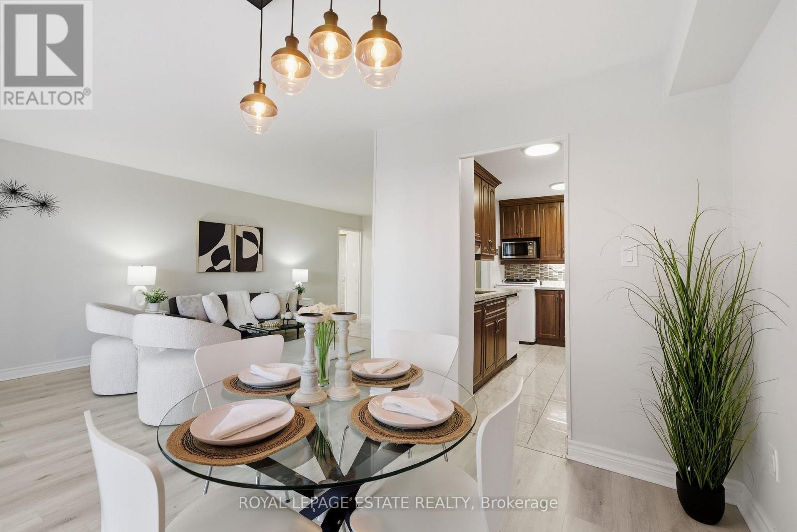 709 - 5 Massey Square, Toronto, Ontario  M4C 5L6 - Photo 7 - E12463088