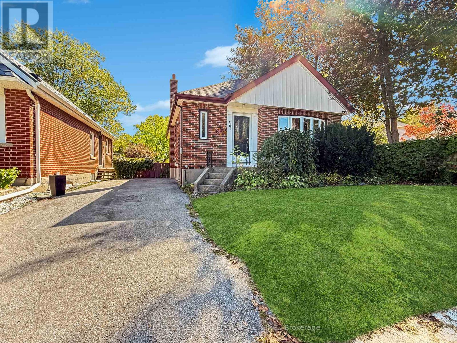 501 BOND STREET E, Oshawa, Ontario