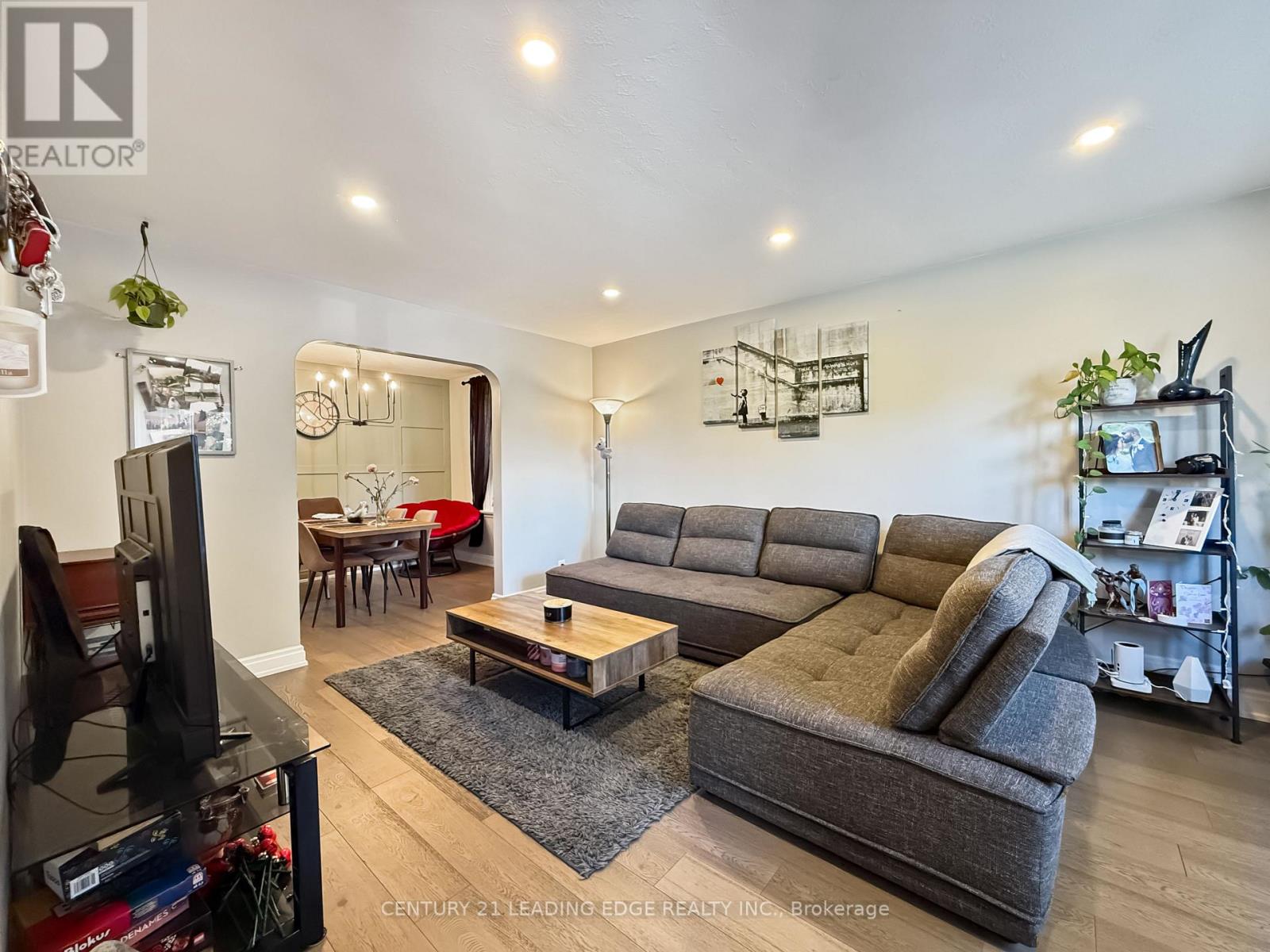 501 Bond Street E, Oshawa, Ontario  L1G 1C2 - Photo 4 - E12463105