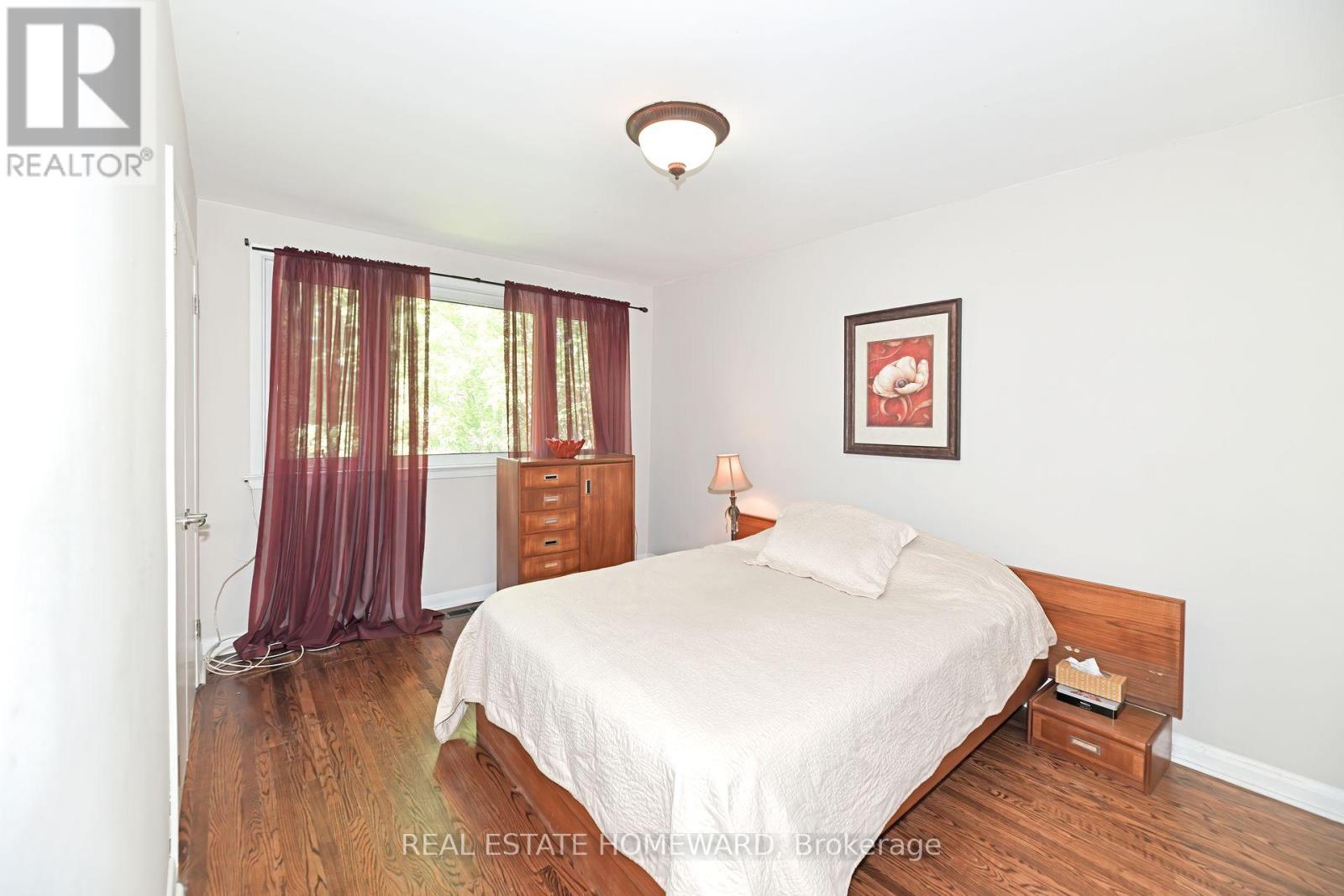 9 Red Deer Avenue, Toronto, Ontario  M1N 2Y6 - Photo 12 - E12463116