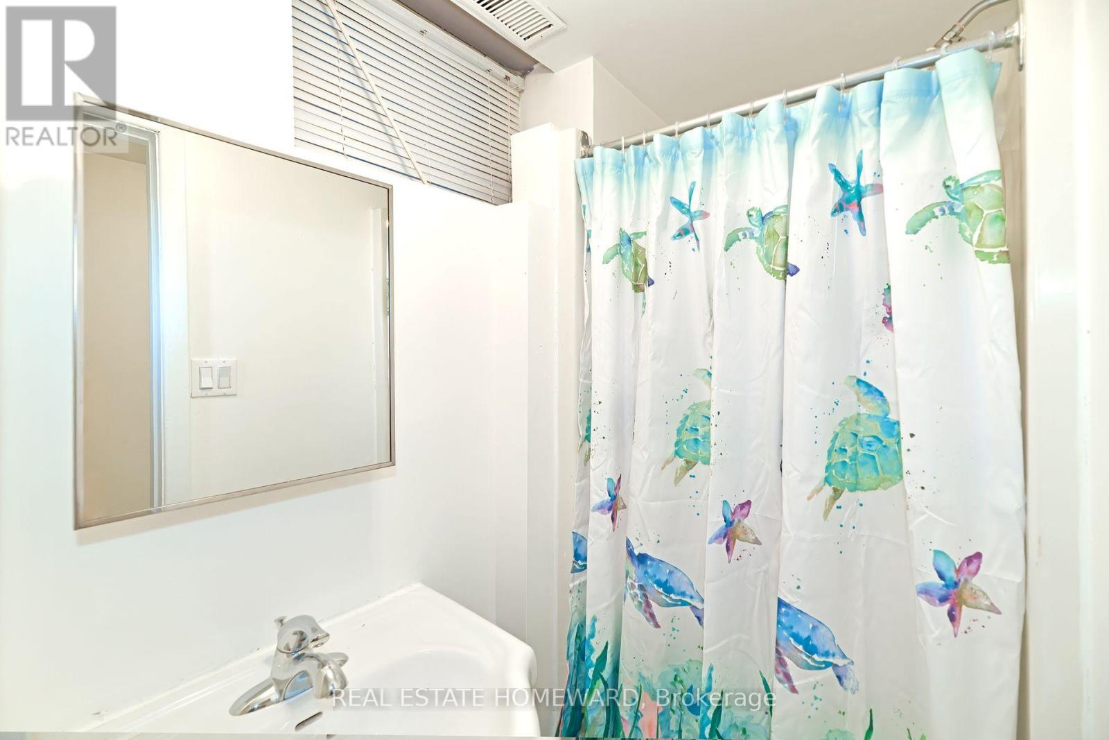 9 Red Deer Avenue, Toronto, Ontario  M1N 2Y6 - Photo 19 - E12463116