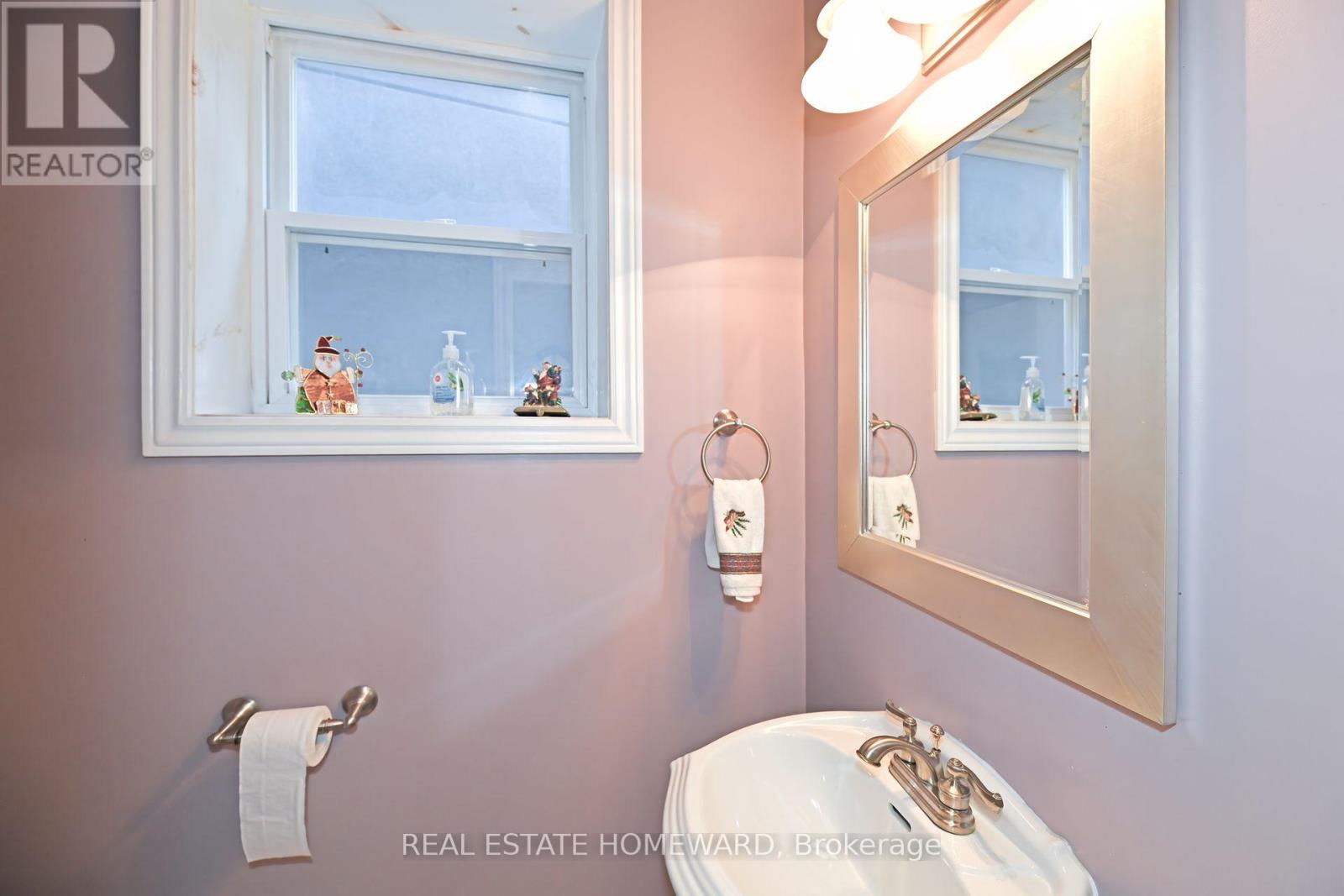 9 Red Deer Avenue, Toronto, Ontario  M1N 2Y6 - Photo 21 - E12463116