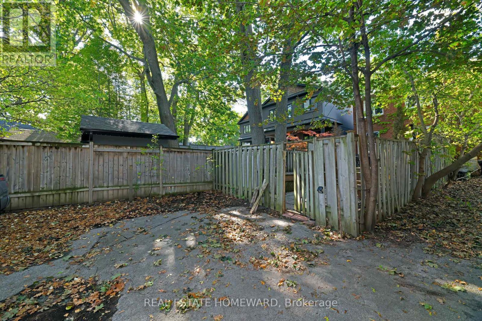 9 Red Deer Avenue, Toronto, Ontario  M1N 2Y6 - Photo 23 - E12463116
