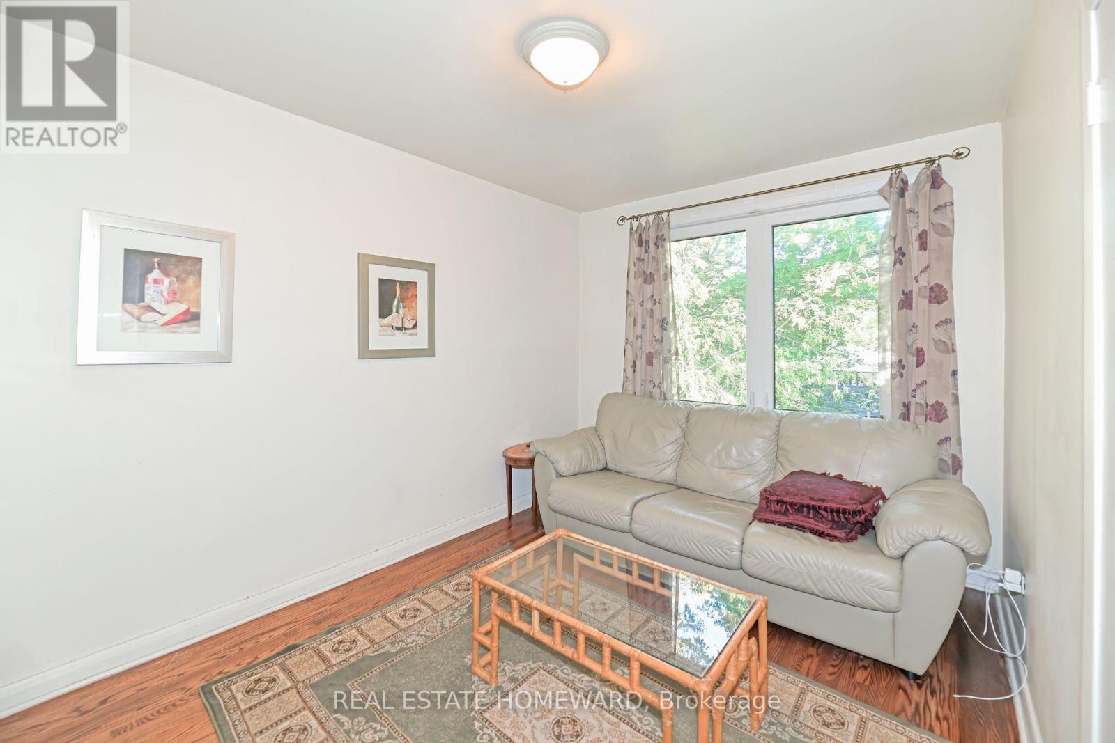 9 Red Deer Avenue, Toronto, Ontario  M1N 2Y6 - Photo 8 - E12463116