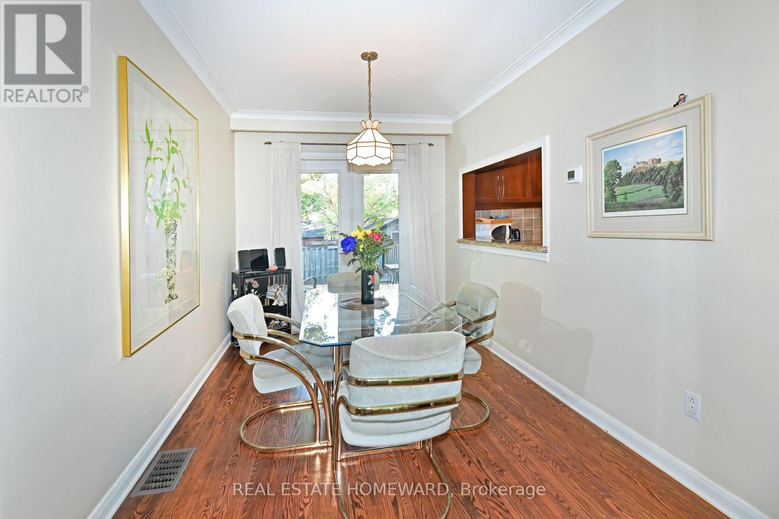 9 Red Deer Avenue, Toronto, Ontario  M1N 2Y6 - Photo 9 - E12463116