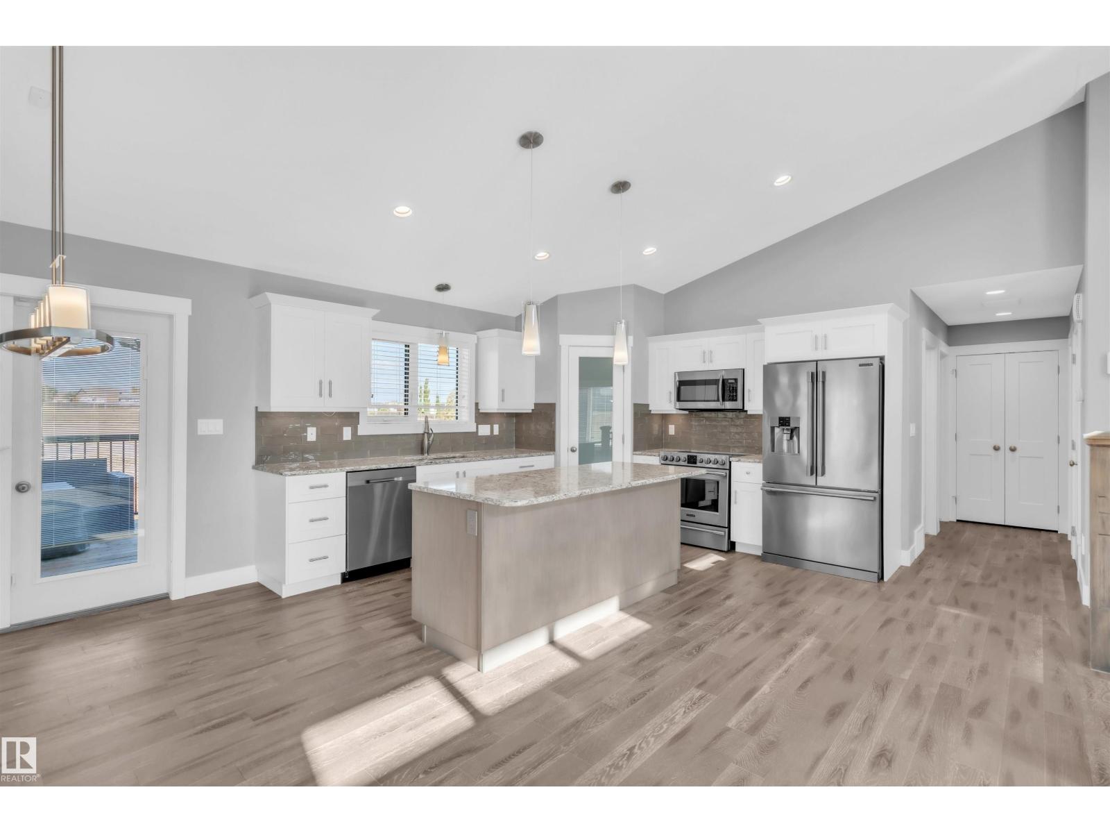 1406 18 Av, Cold Lake, Alberta  T9M 0G4 - Photo 4 - E4462135