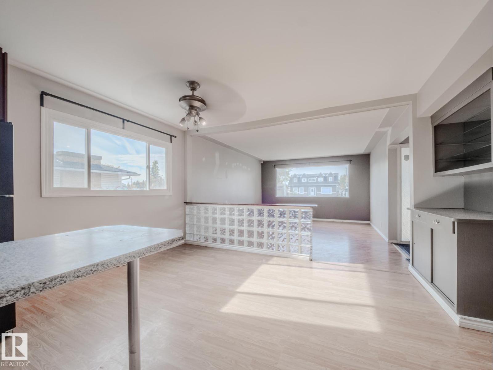 8111 159 St Nw, Edmonton, Alberta  T5R 2E5 - Photo 12 - E4462136