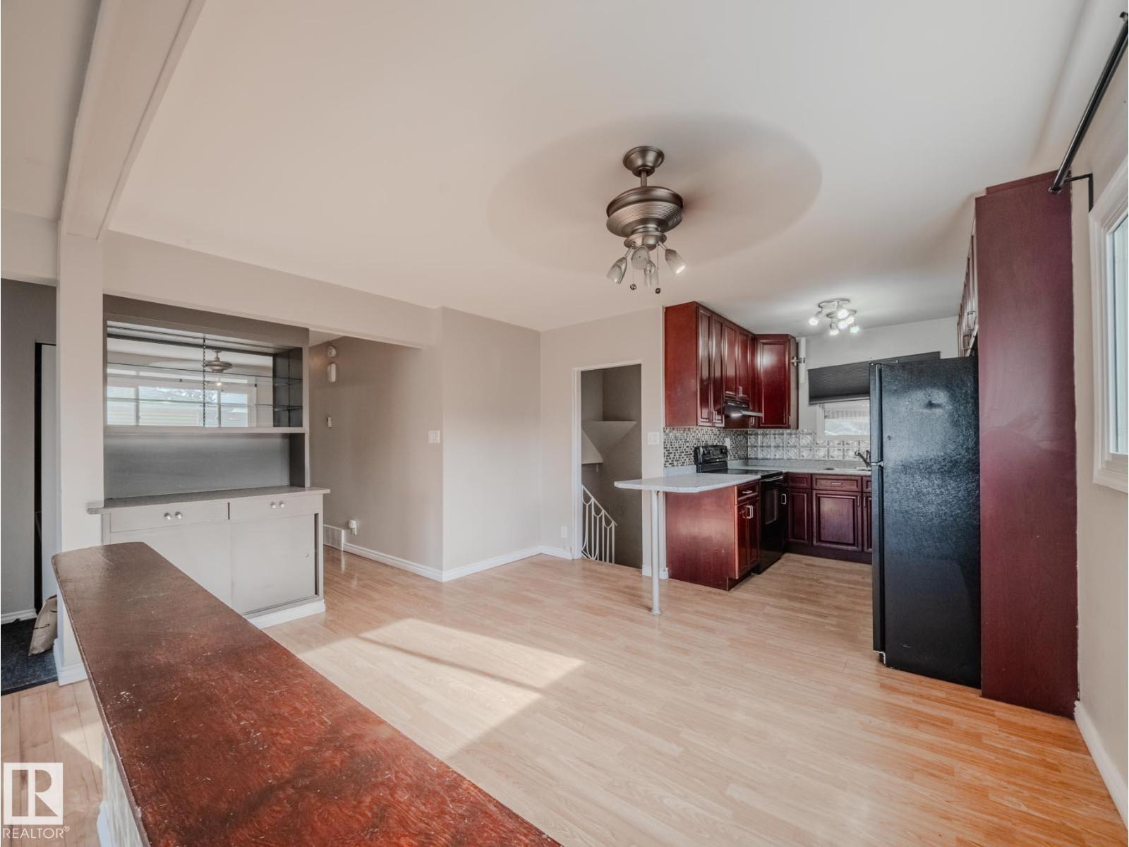 8111 159 St Nw, Edmonton, Alberta  T5R 2E5 - Photo 9 - E4462136