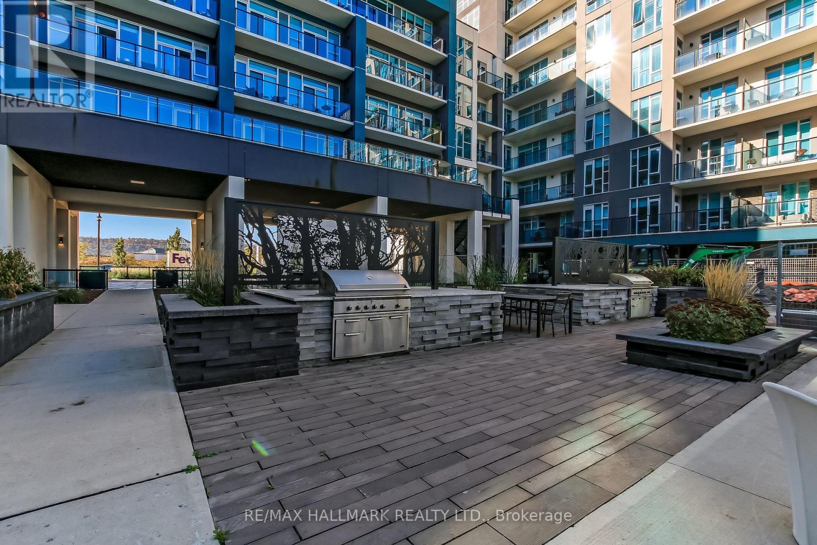 807 - 16 Concord Place, Grimsby, Ontario  L3M 0J1 - Photo 43 - X12462843
