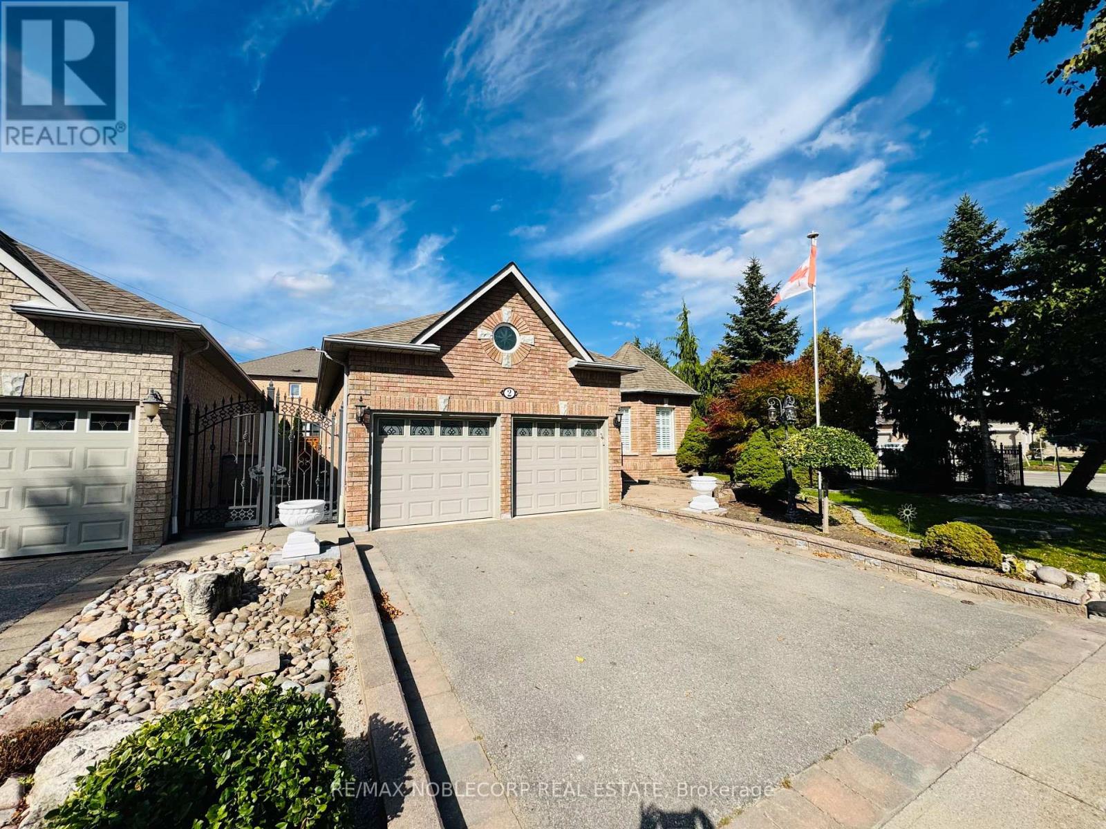 Basement - 2 Lois Drive, Vaughan, Ontario  L4H 1H9 - Photo 2 - N12463043