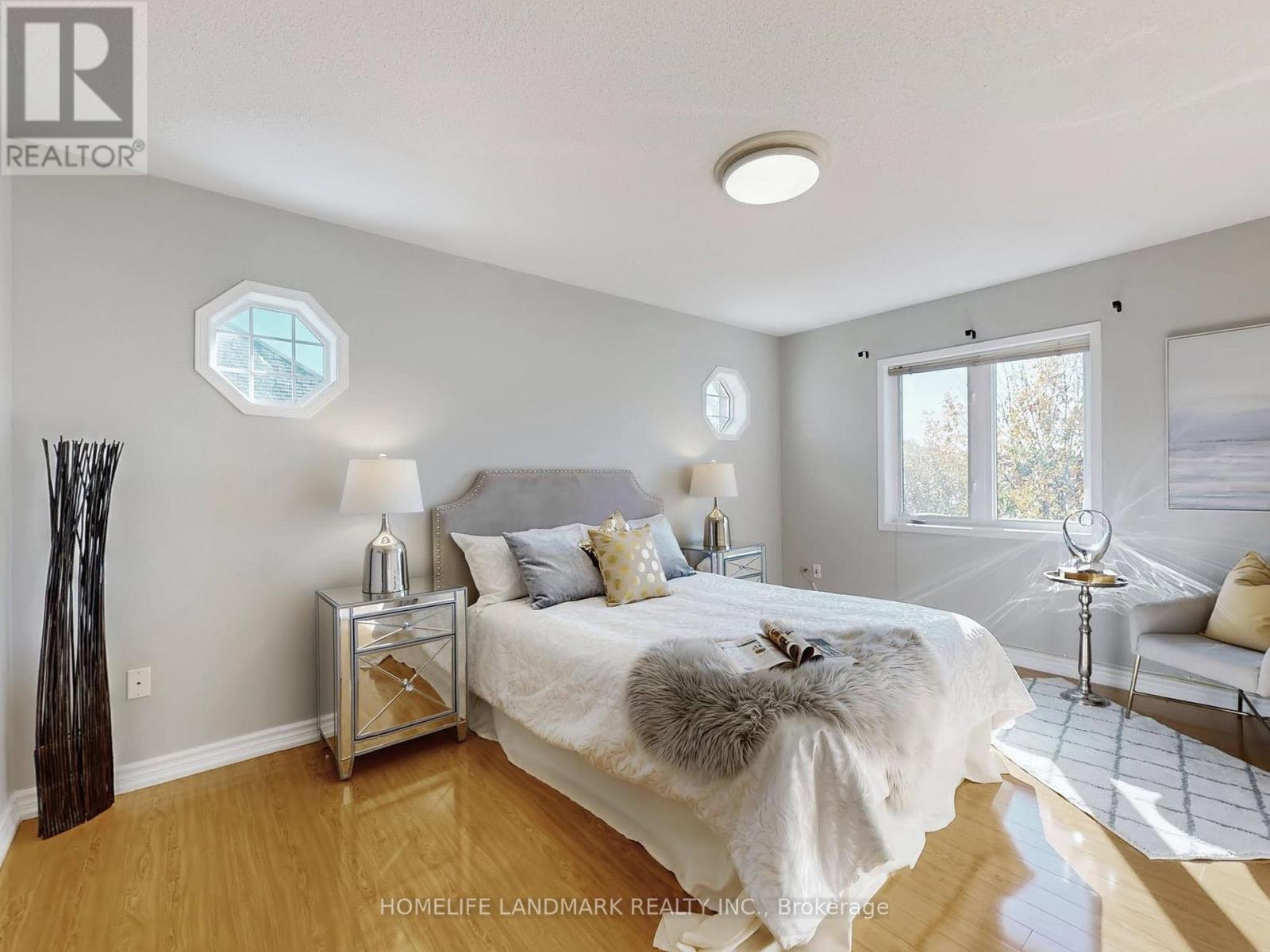 40 Belgrave Square, Markham, Ontario  L6C 2T6 - Photo 21 - N12463092