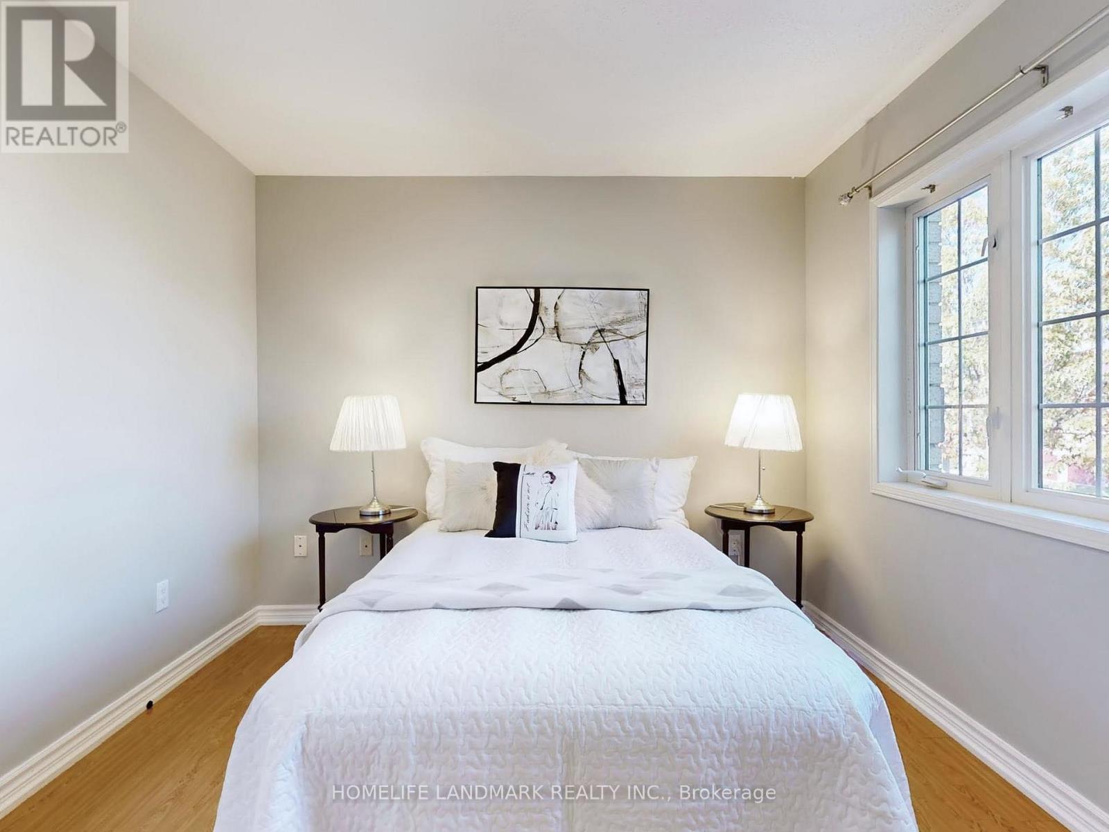 40 Belgrave Square, Markham, Ontario  L6C 2T6 - Photo 28 - N12463092