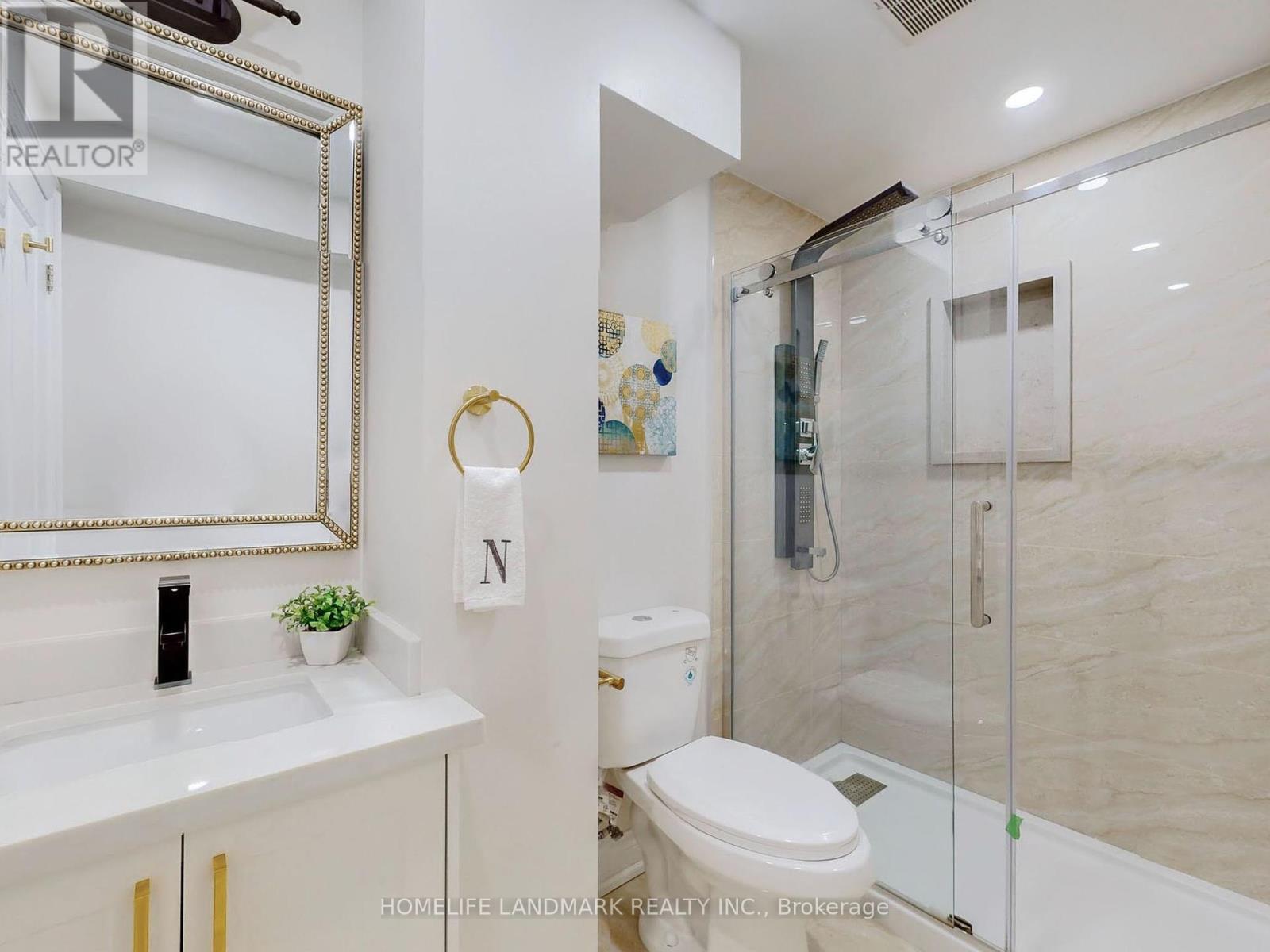 40 Belgrave Square, Markham, Ontario  L6C 2T6 - Photo 39 - N12463092