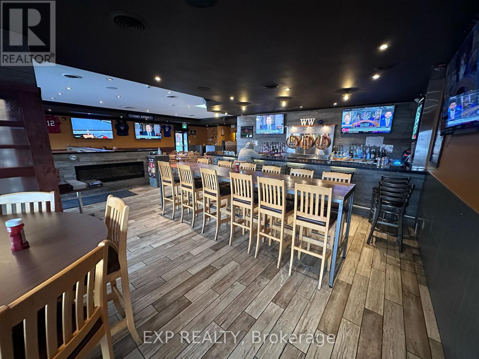 9580 Yonge Street, Richmond Hill, Ontario  L4C 1V6 - Photo 7 - N12463103