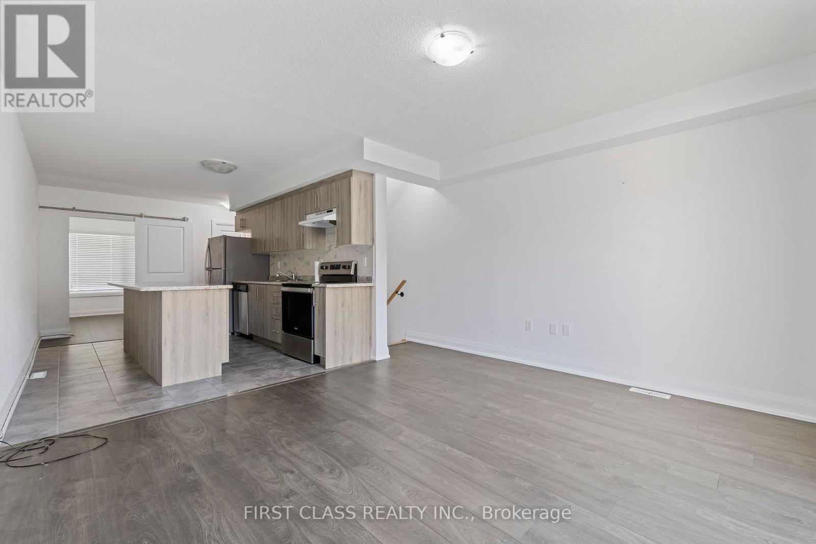 63 Andean Lane, Barrie, Ontario  L9J 0J4 - Photo 23 - S12463090