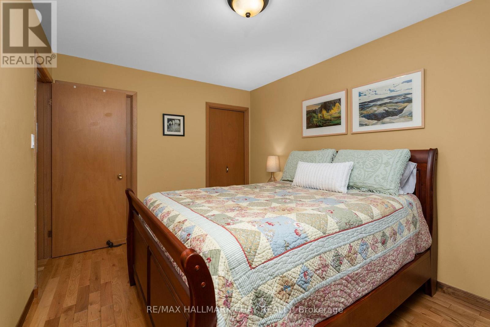 53 Doran Road, Springwater, Ontario  L0L 1X0 - Photo 17 - S12463126