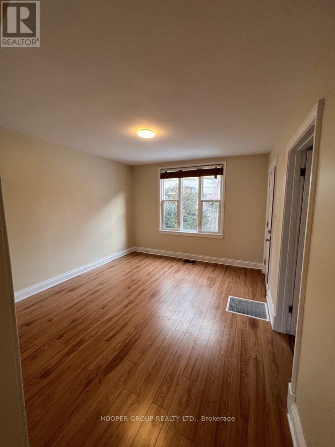 22 Holland Avenue, Ottawa, Ontario  K1Y 0X4 - Photo 5 - X12333931