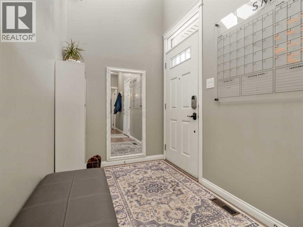 583 Keystone Chase W, Lethbridge, Alberta  T1J 5E6 - Photo 3 - A2261561