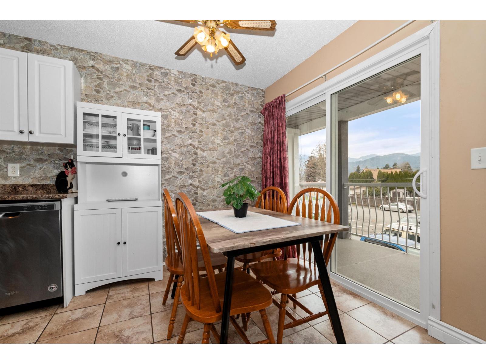 7 46260 Harford Street, Chilliwack Proper East, Chilliwack, British Columbia  V2P 2W3 - Photo 10 - R3058460