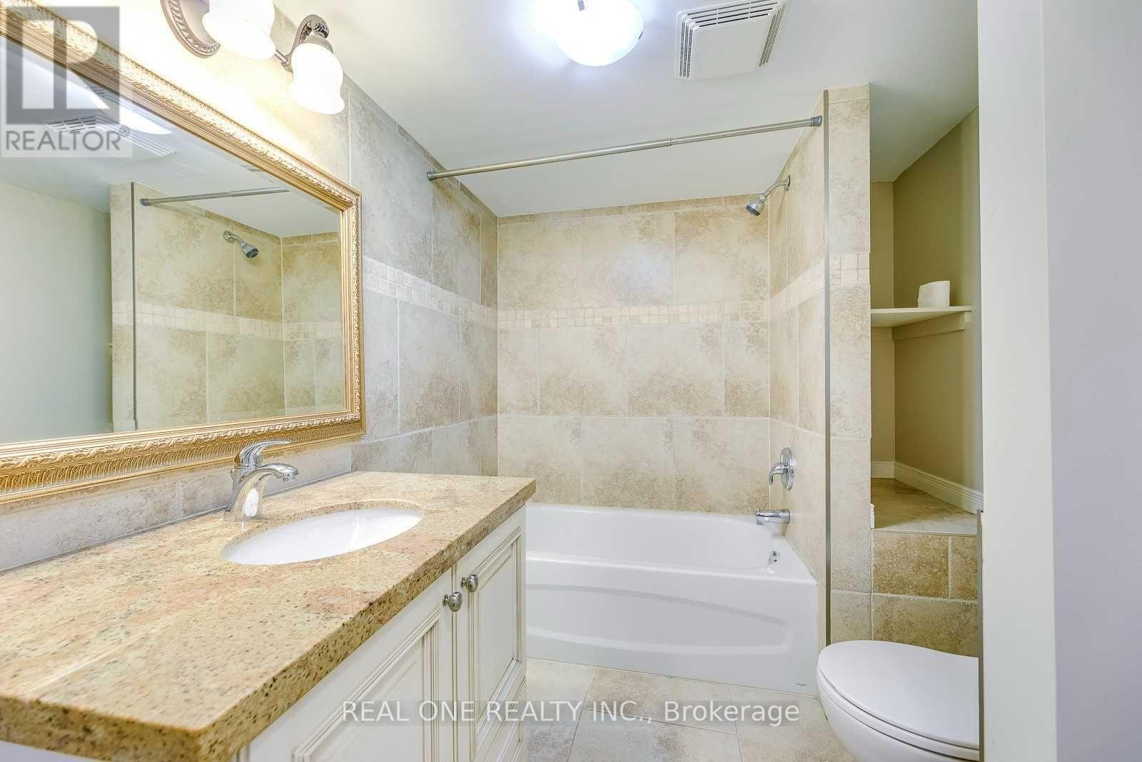 Lower - 2048 Edinburgh Drive, Burlington, Ontario  L7R 2C9 - Photo 15 - W12463069
