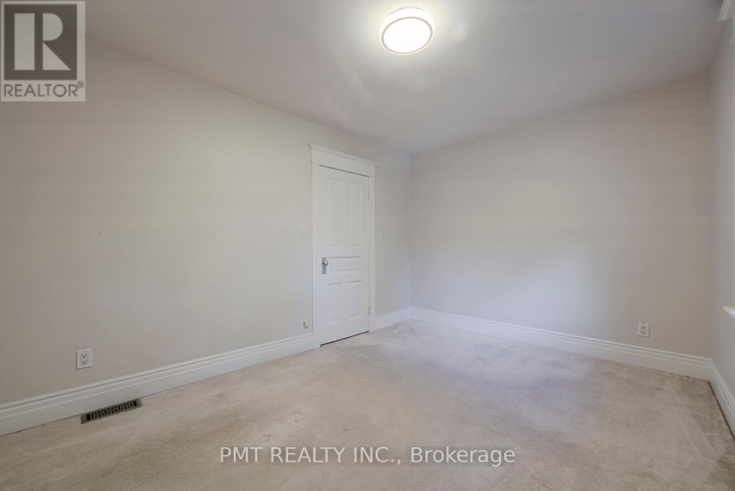Main - 39 Windermere Avenue, Toronto, Ontario  M6S 3J3 - Photo 20 - W12463089