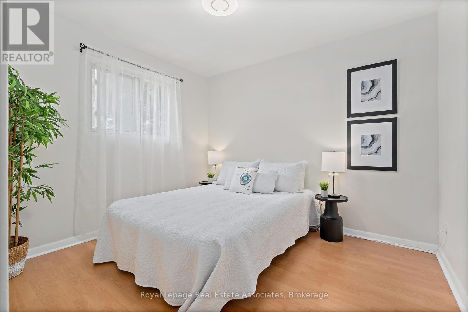 59 Mcintyre Crescent, Halton Hills, Ontario  L7G 1N5 - Photo 15 - W12463106