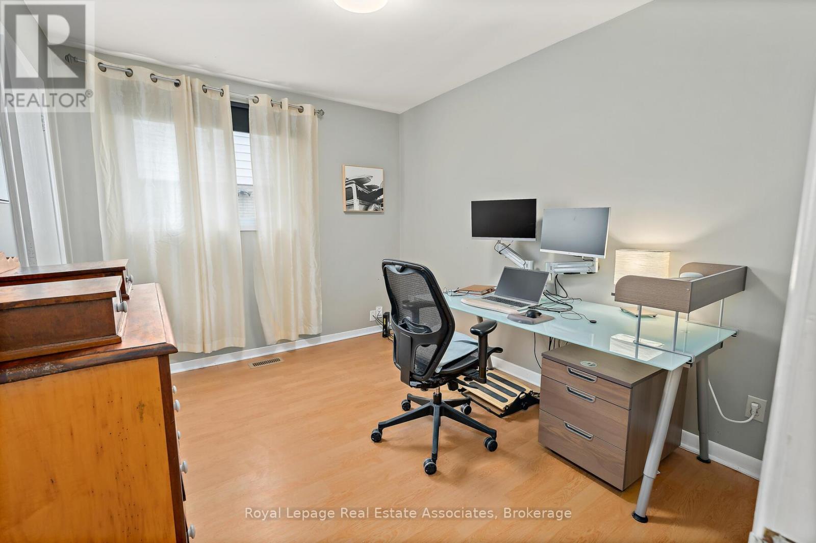 59 Mcintyre Crescent, Halton Hills, Ontario  L7G 1N5 - Photo 16 - W12463106