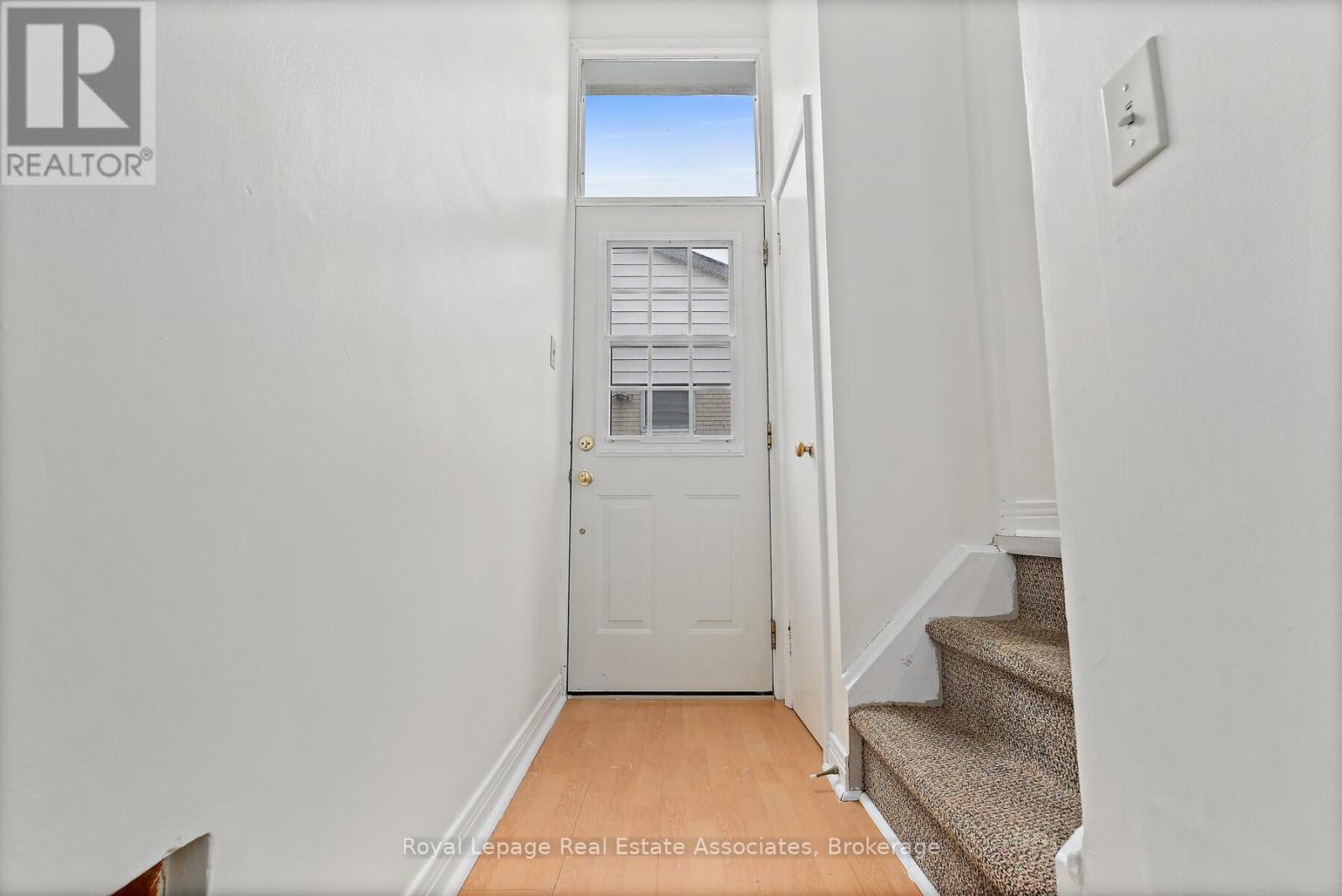 59 Mcintyre Crescent, Halton Hills, Ontario  L7G 1N5 - Photo 18 - W12463106