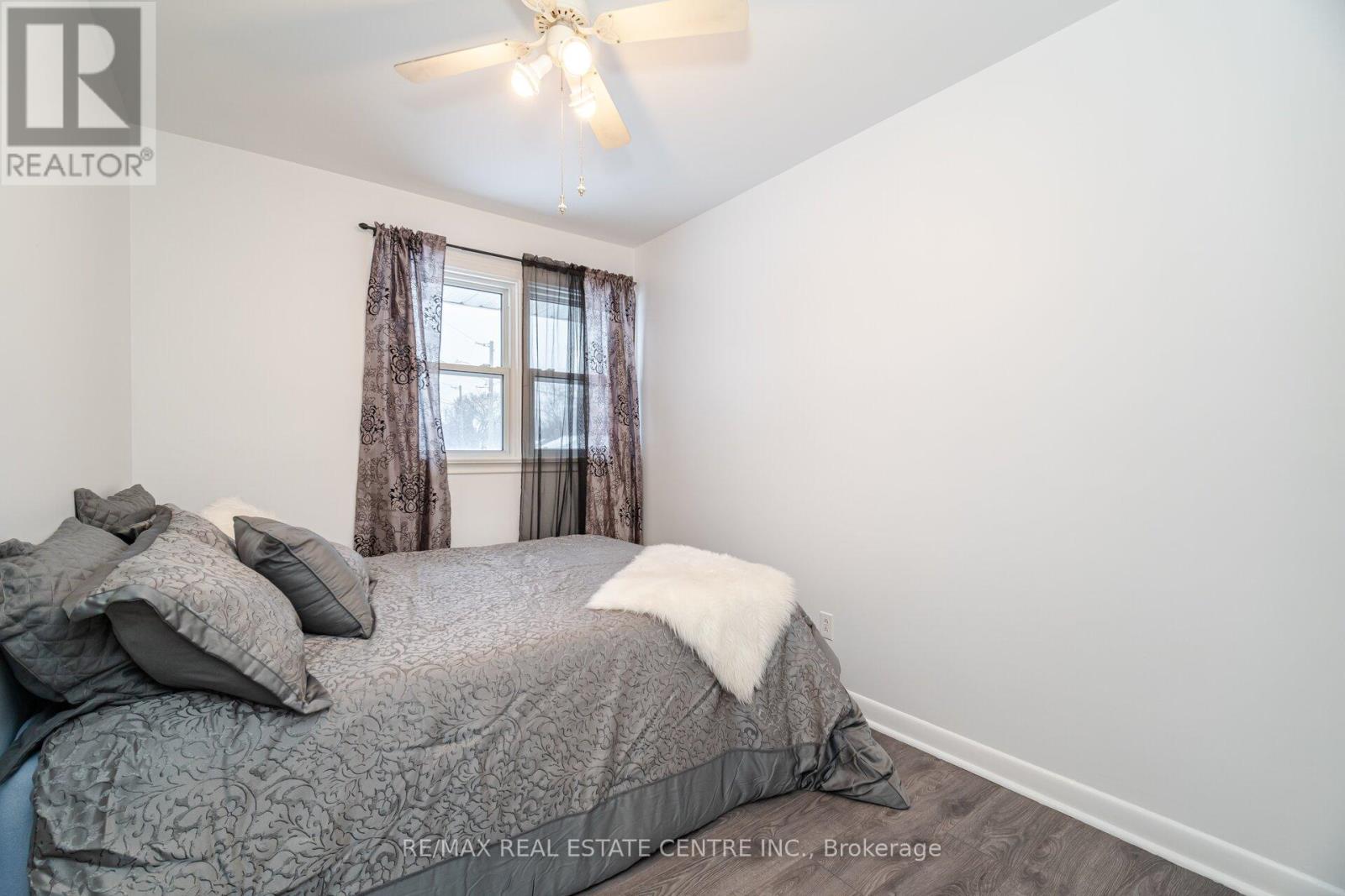 292 Kingsleigh Court, Milton, Ontario  L9T 1X7 - Photo 20 - W12463111