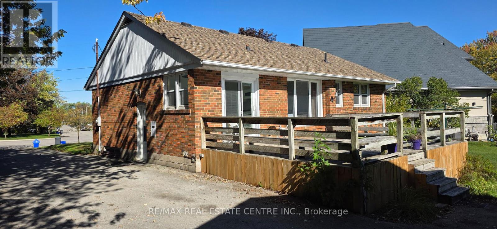 292 Kingsleigh Court, Milton, Ontario  L9T 1X7 - Photo 33 - W12463111