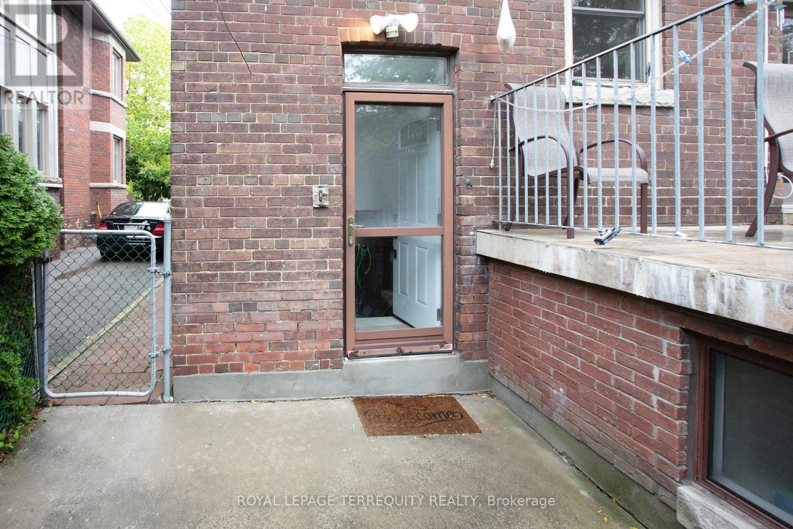 Basement - 10 Northcliffe Boulevard, Toronto, Ontario  M6H 3H1 - Photo 13 - W12463124