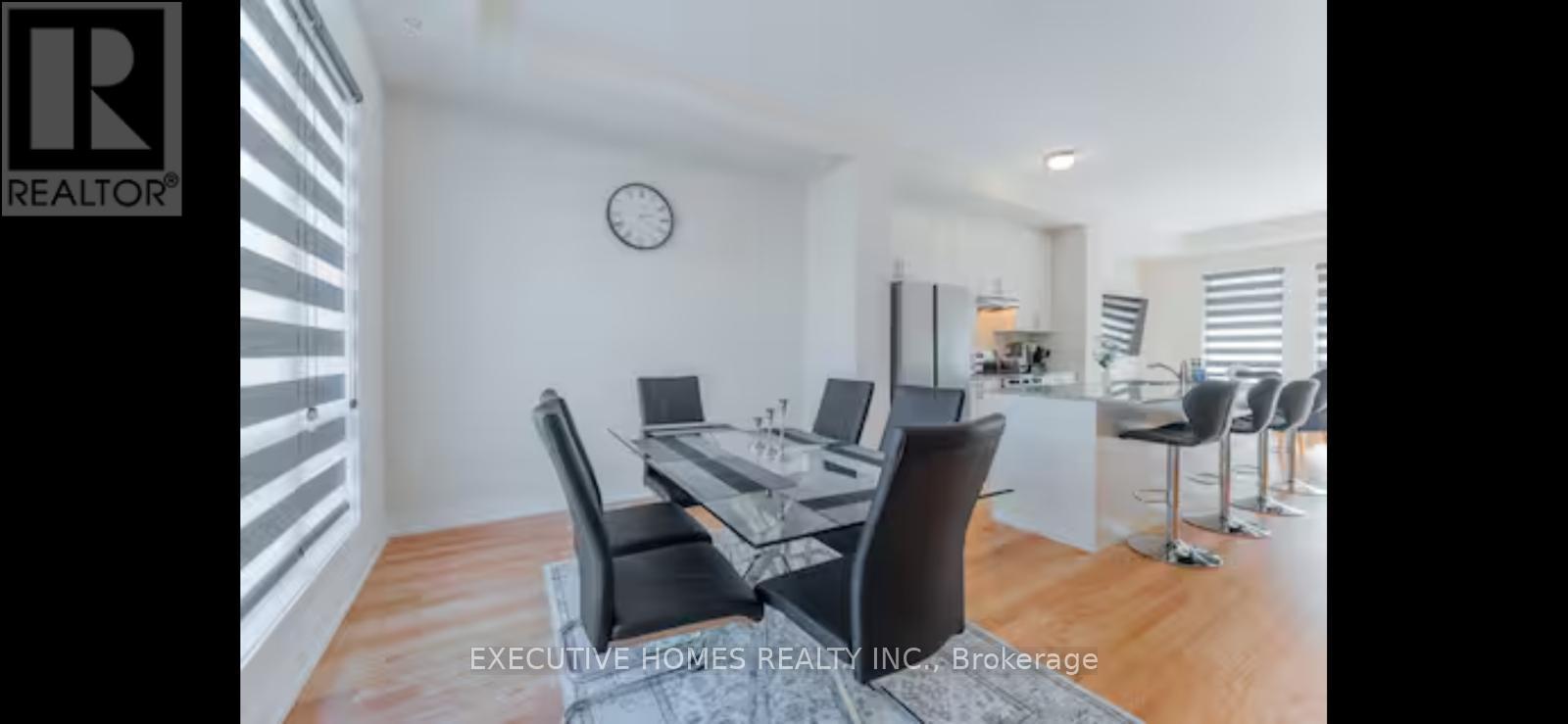 3092 Meadowridge Drive, Oakville, Ontario  L6H 7Z1 - Photo 6 - W12463125