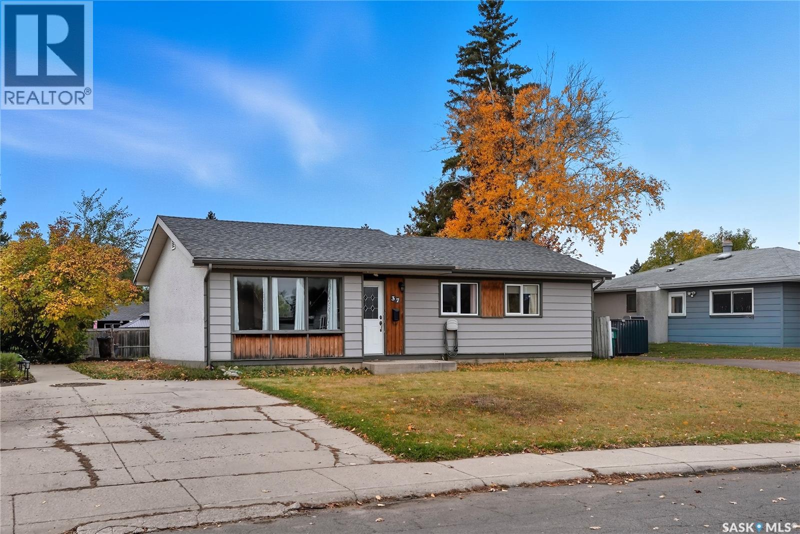 37 Morris DRIVE, Saskatoon, Saskatchewan