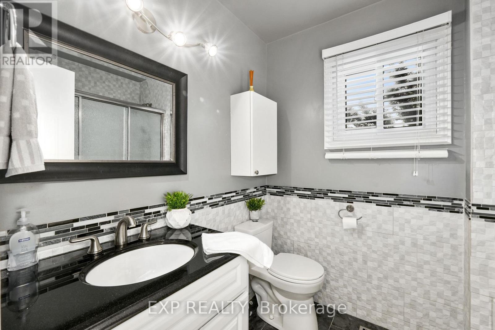 160 Peacock Boulevard, Port Hope, Ontario  L1A 4E2 - Photo 12 - X12463042