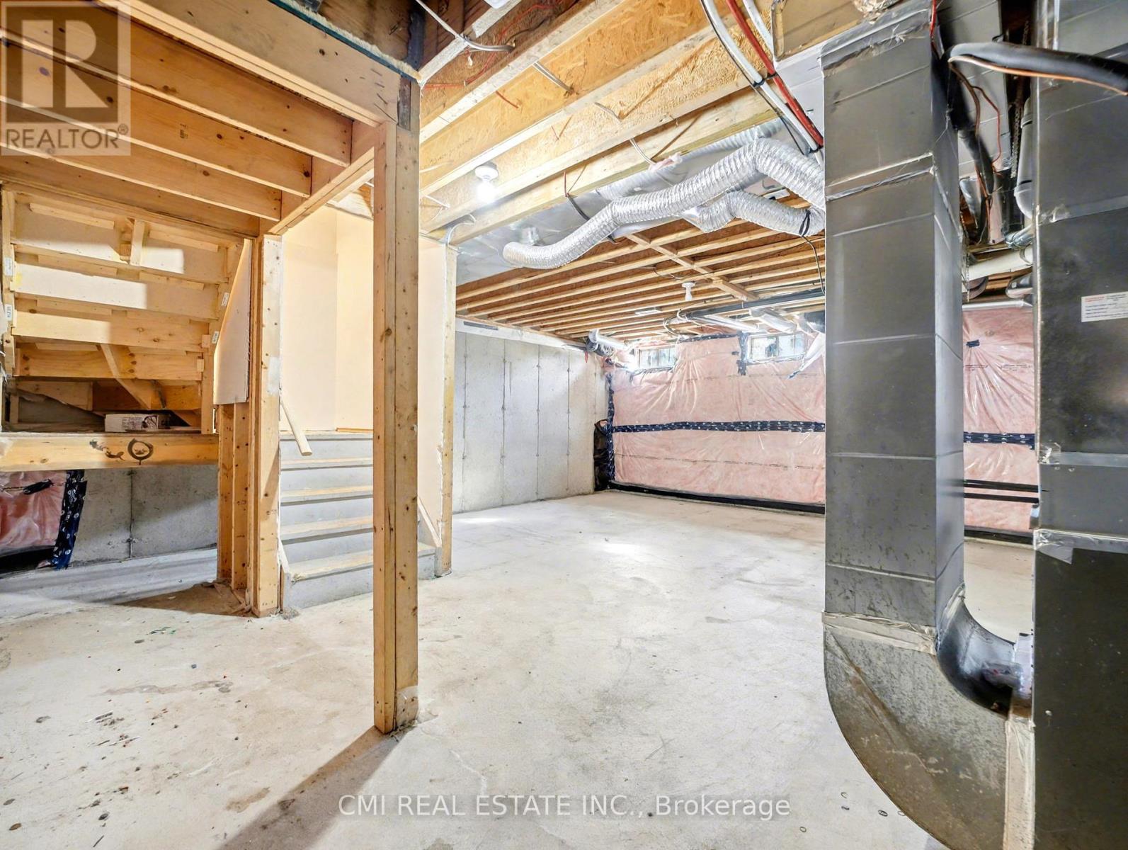 62 Sherway Street, Hamilton, Ontario  L8J 0J3 - Photo 39 - X12463095