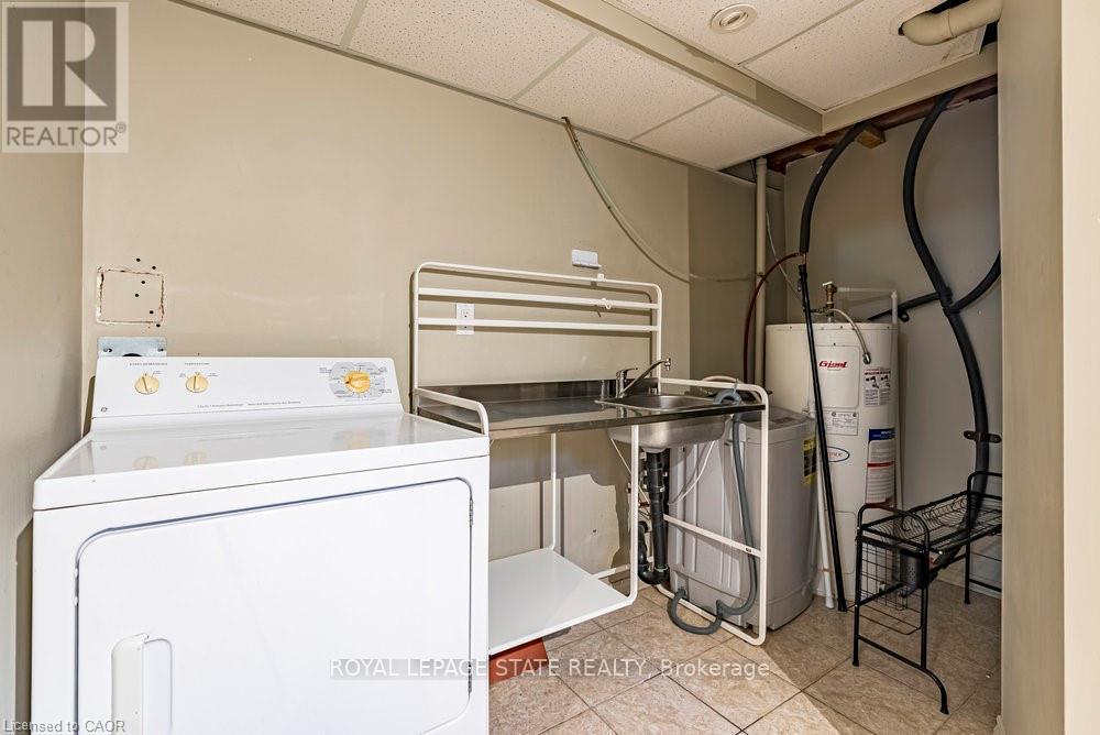 105 Mcelroy Road E, Hamilton, Ontario  L9A 1Z1 - Photo 40 - X12463112