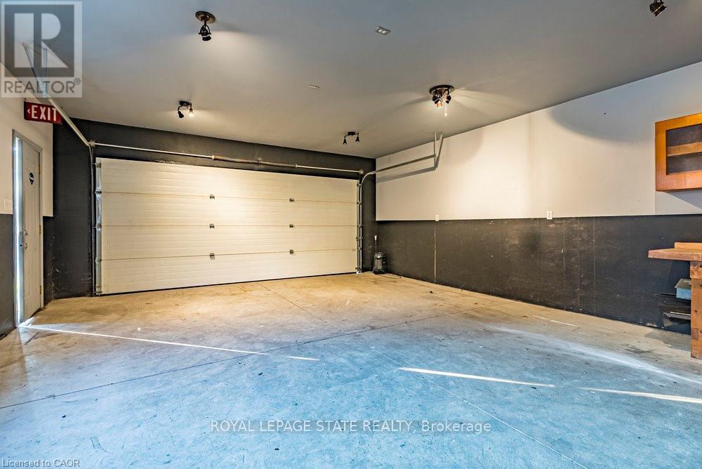 105 Mcelroy Road E, Hamilton, Ontario  L9A 1Z1 - Photo 43 - X12463112