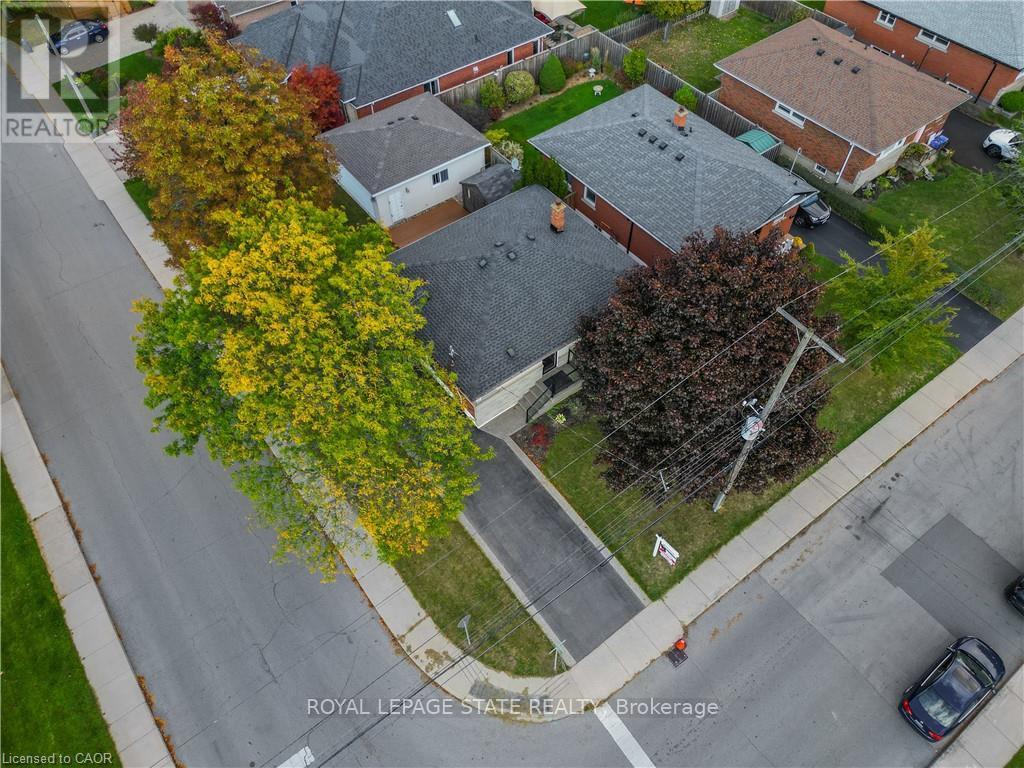 105 Mcelroy Road E, Hamilton, Ontario  L9A 1Z1 - Photo 45 - X12463112