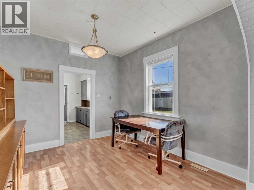 517 Iris Street, Rosemary, Alberta  T0J 2W0 - Photo 5 - A2263708