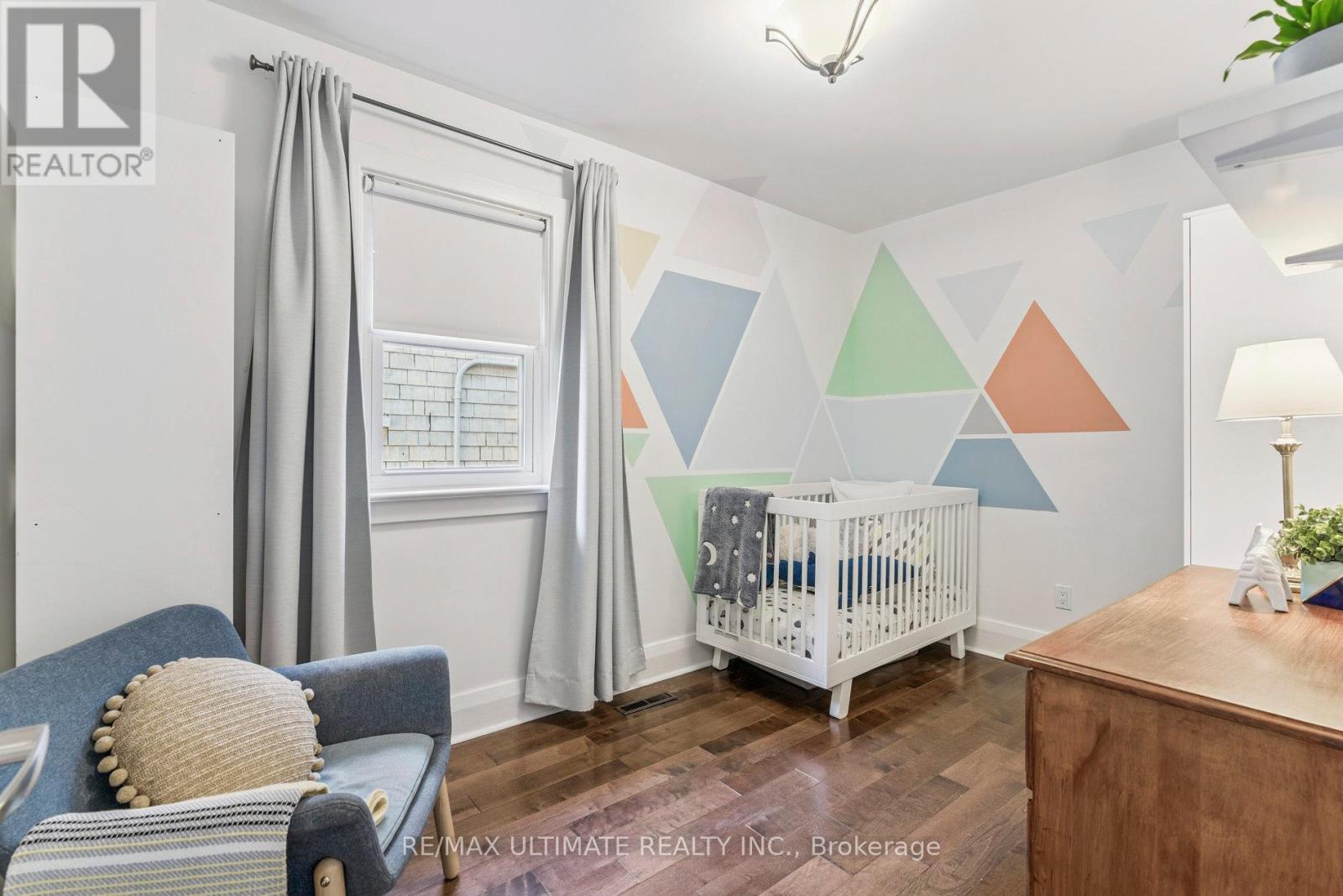 221 Erskine Avenue, Toronto, Ontario  M4P 1Z5 - Photo 19 - C12463154