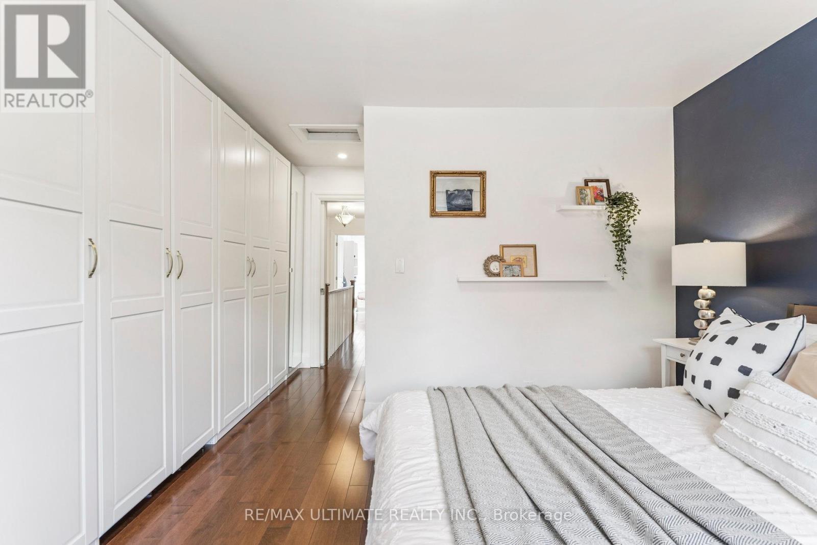 221 Erskine Avenue, Toronto, Ontario  M4P 1Z5 - Photo 22 - C12463154