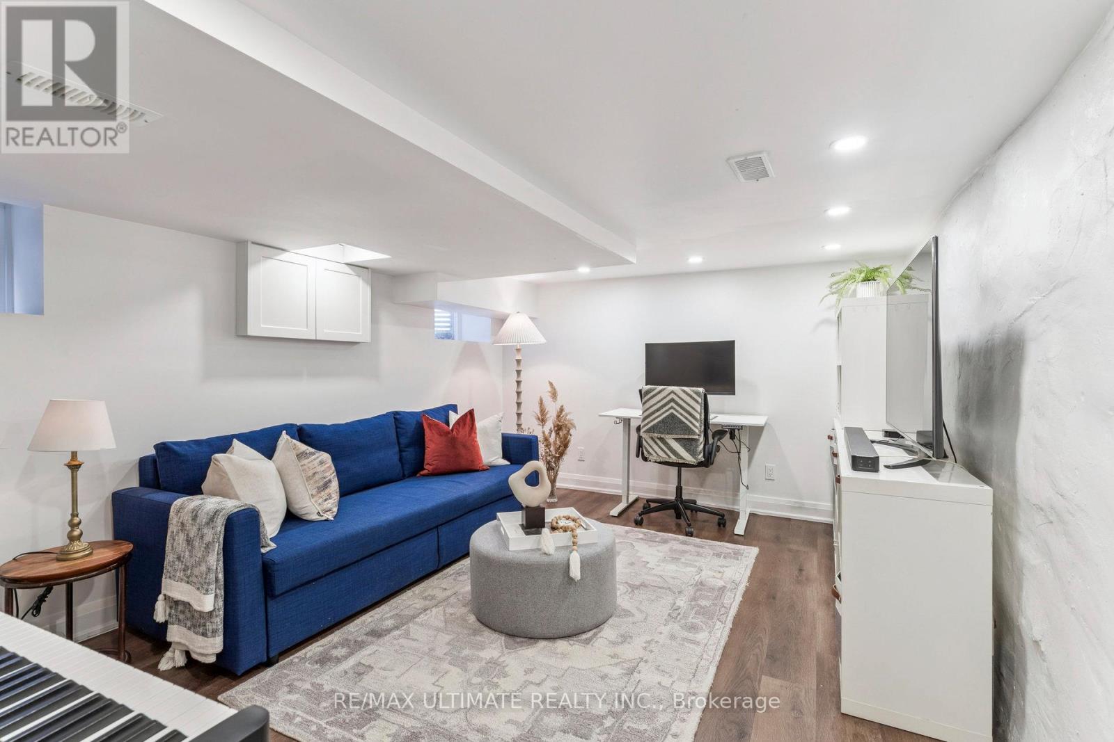 221 Erskine Avenue, Toronto, Ontario  M4P 1Z5 - Photo 25 - C12463154