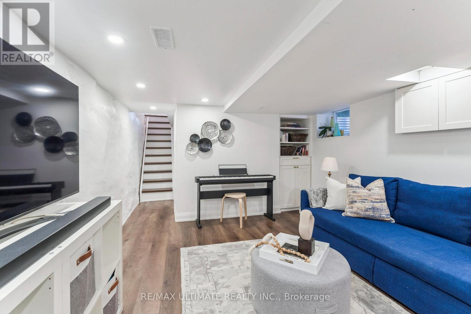 221 Erskine Avenue, Toronto, Ontario  M4P 1Z5 - Photo 27 - C12463154
