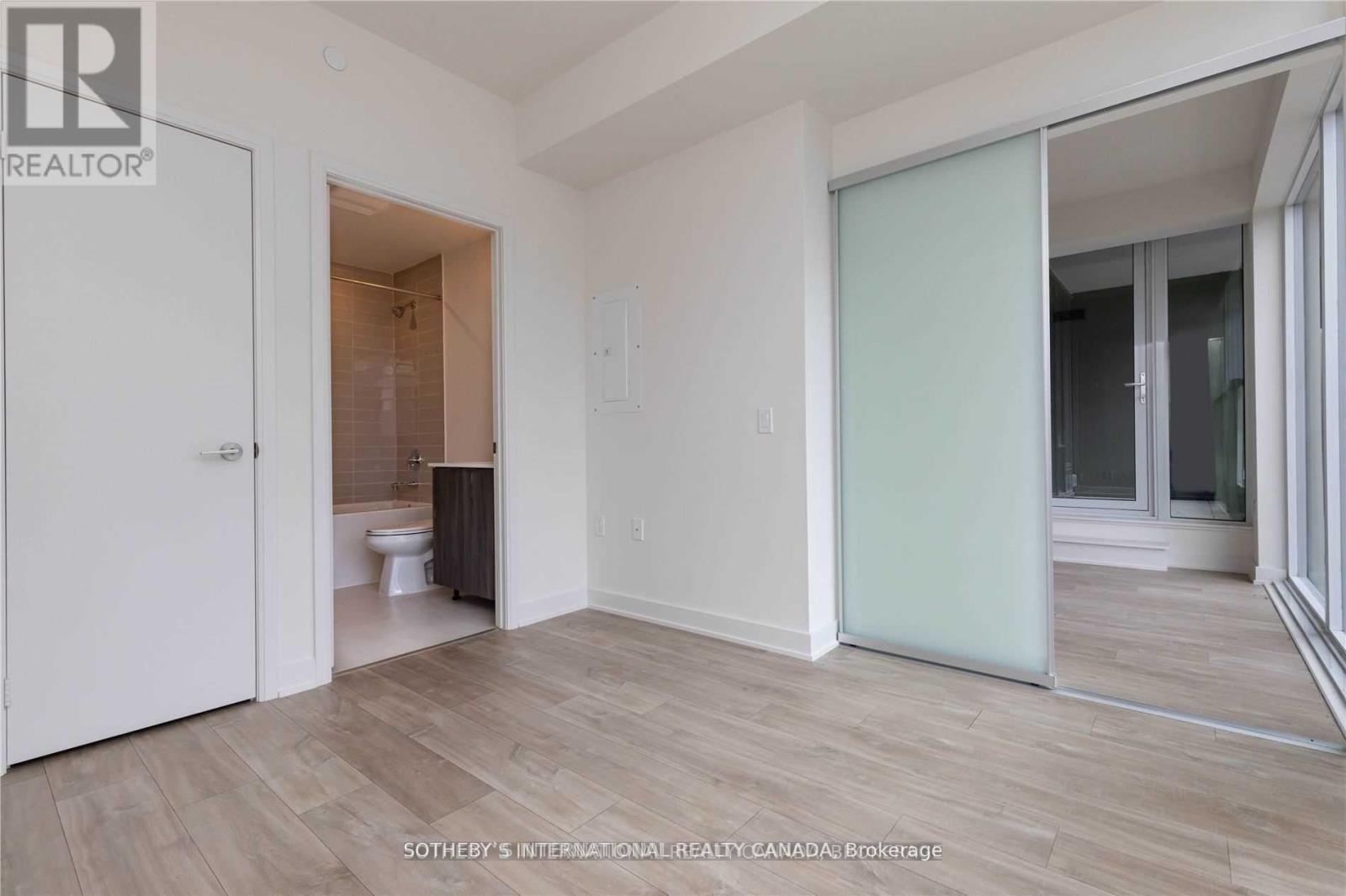 903e - 576 Front Street W, Toronto, Ontario  M5V 1C1 - Photo 11 - C12463223