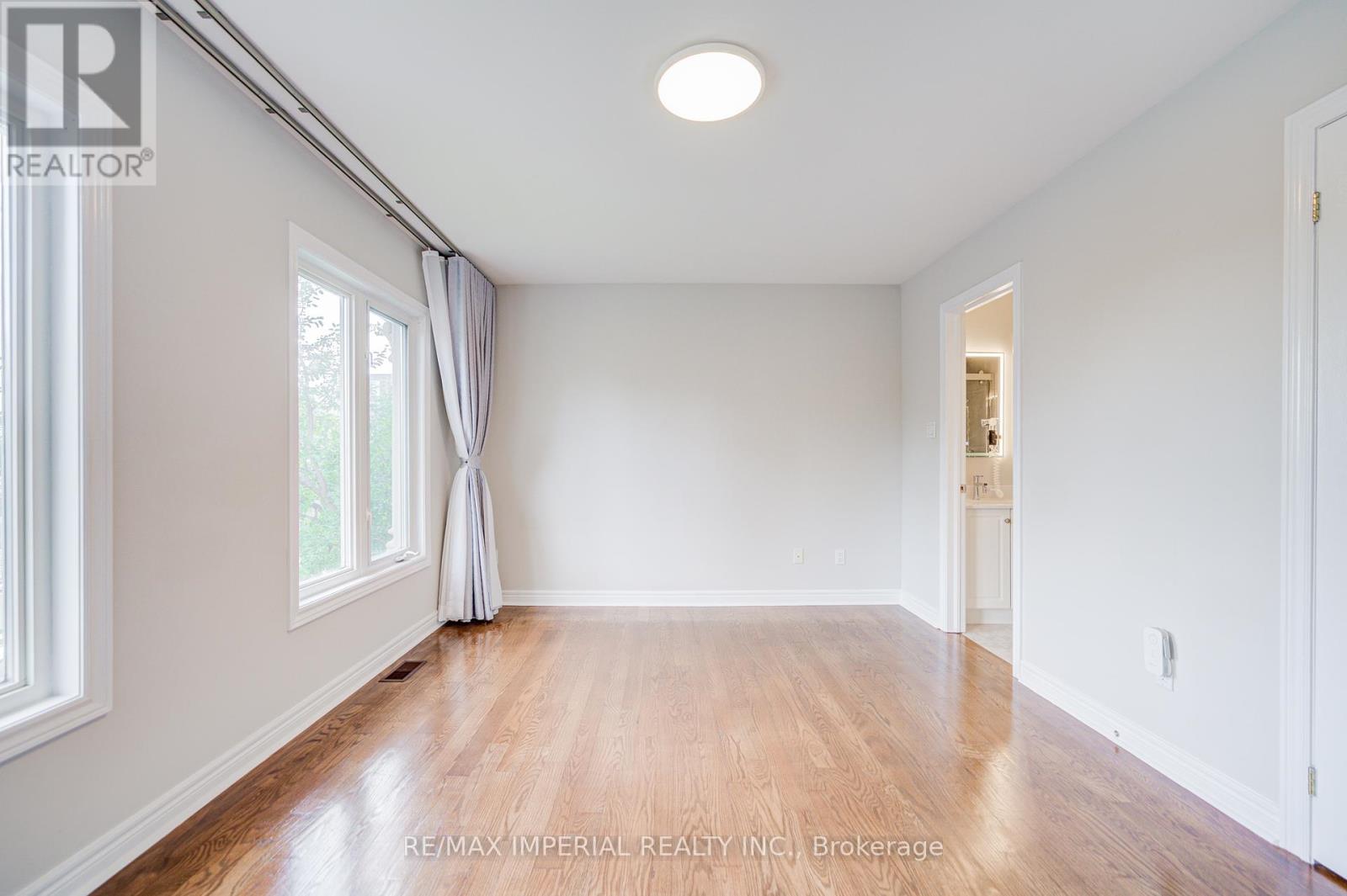 206 Hollywood Avenue, Toronto, Ontario  M2N 3K6 - Photo 37 - C12463240