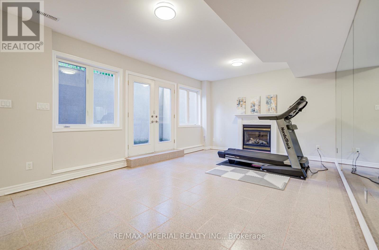 206 Hollywood Avenue, Toronto, Ontario  M2N 3K6 - Photo 42 - C12463240